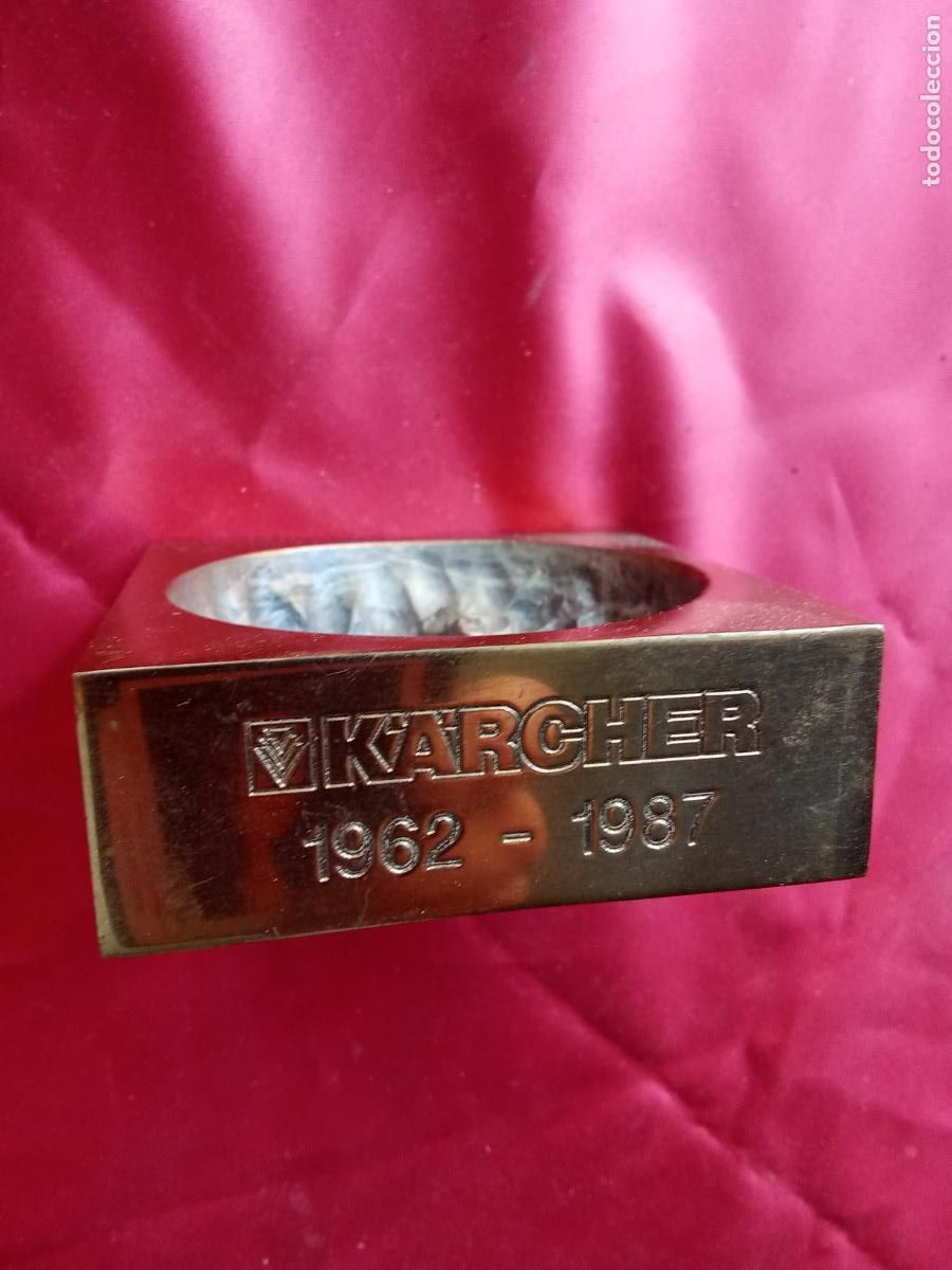 Antig&uuml;edades: Cenicero promoci&oacute;n Karcher 1962-1987 V.1