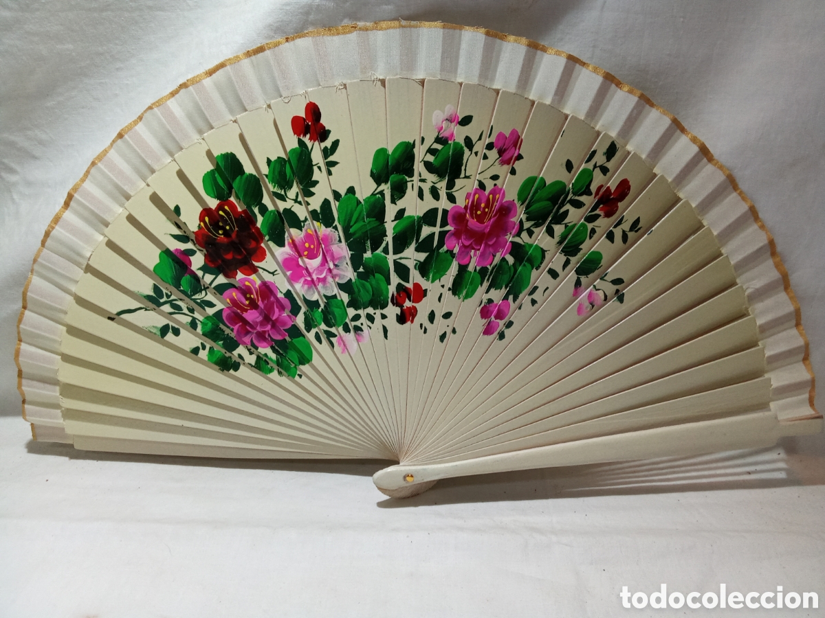 Antiques: BONITO ABANICO CON FLORES PINTADAS A MANO