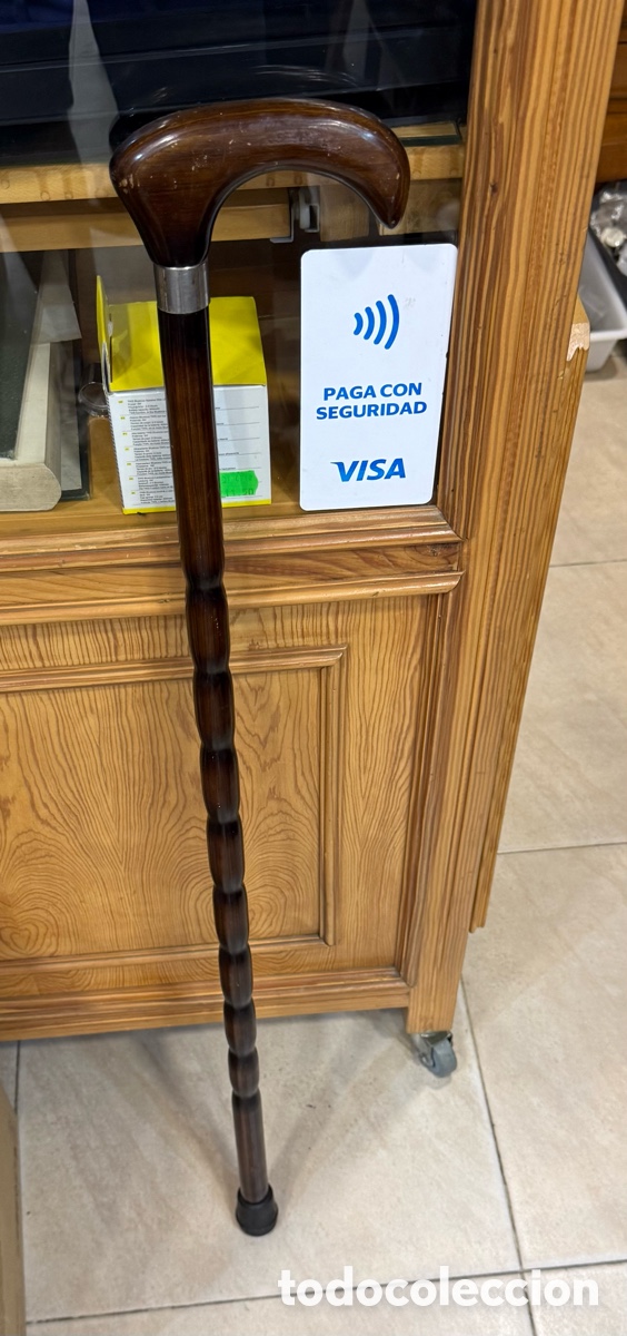 Antig&uuml;edades: Magn&iacute;fico bast&oacute;n en madera, antiguo