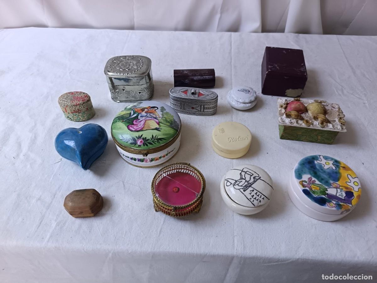 Antiguidades: Peque&ntilde;a colecci&oacute;n de Cajitas, varios dise&ntilde;os y materiales, a clasificar