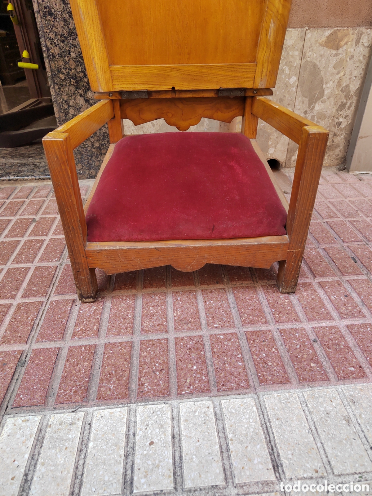 Antig&uuml;edades: Silla reclinatorio de iglesia - Foto 3