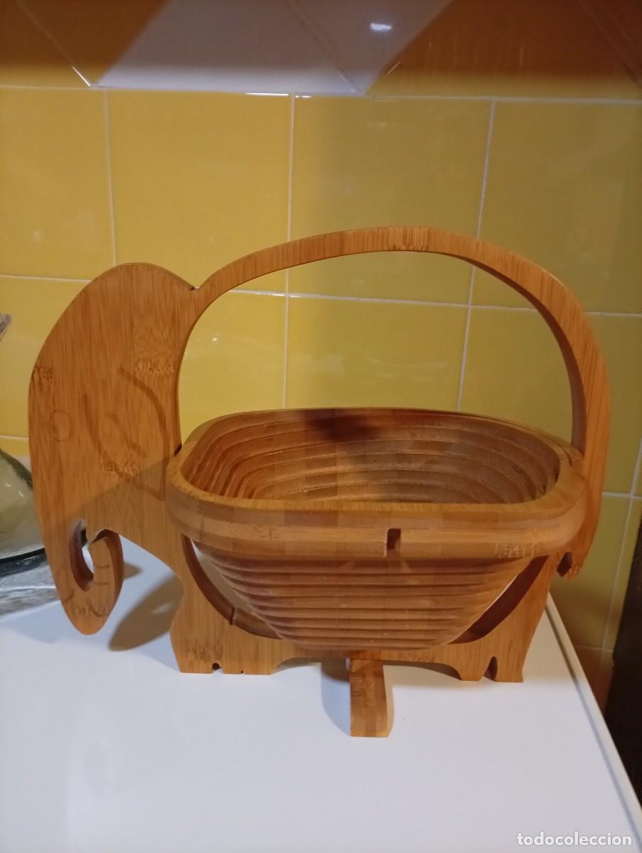 Antig&uuml;edades: salvamanteles o cesta de fruta en forma de elefante