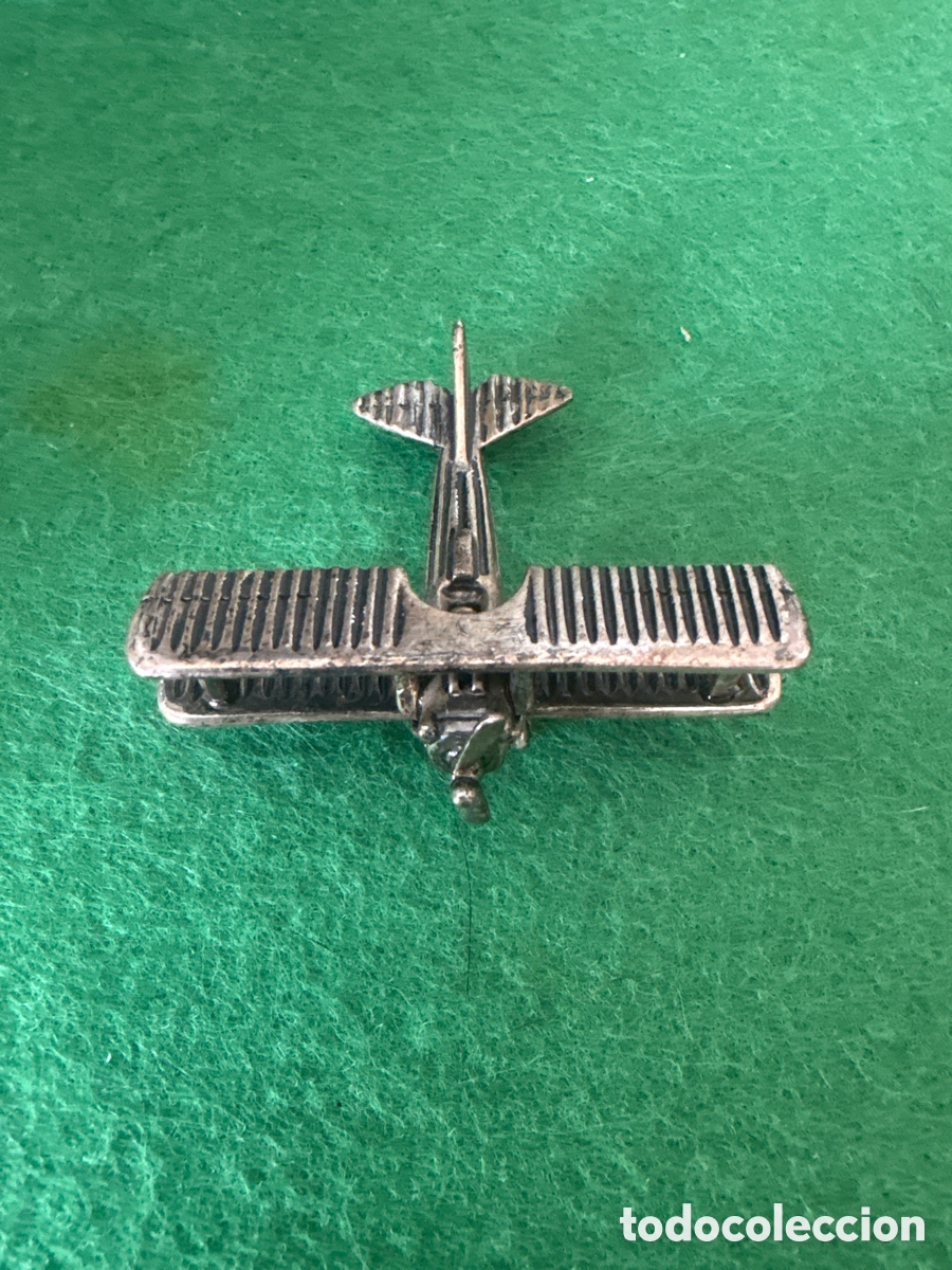 Antig&uuml;edades: Figura miniatura en plata de ley ba&ntilde;ada, avi&oacute;n (A18)