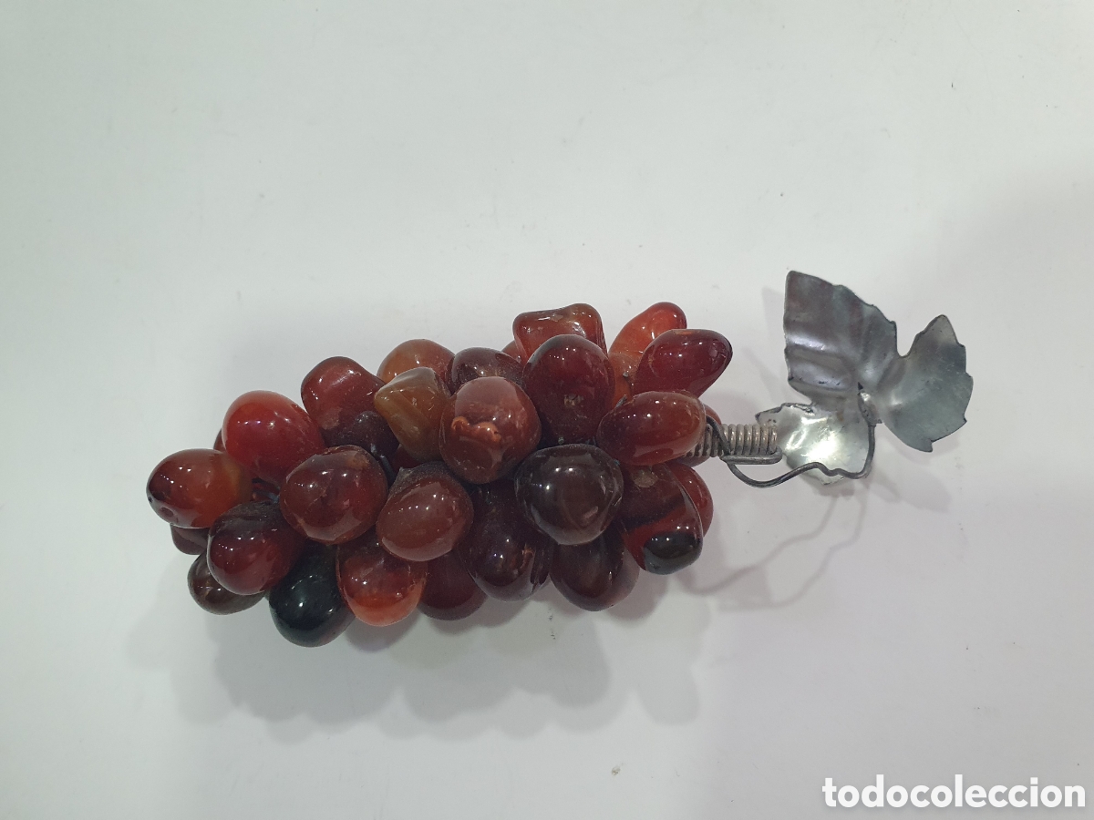 Antig&uuml;edades: Racimo de uvas en piedra. (L120) - Foto 2