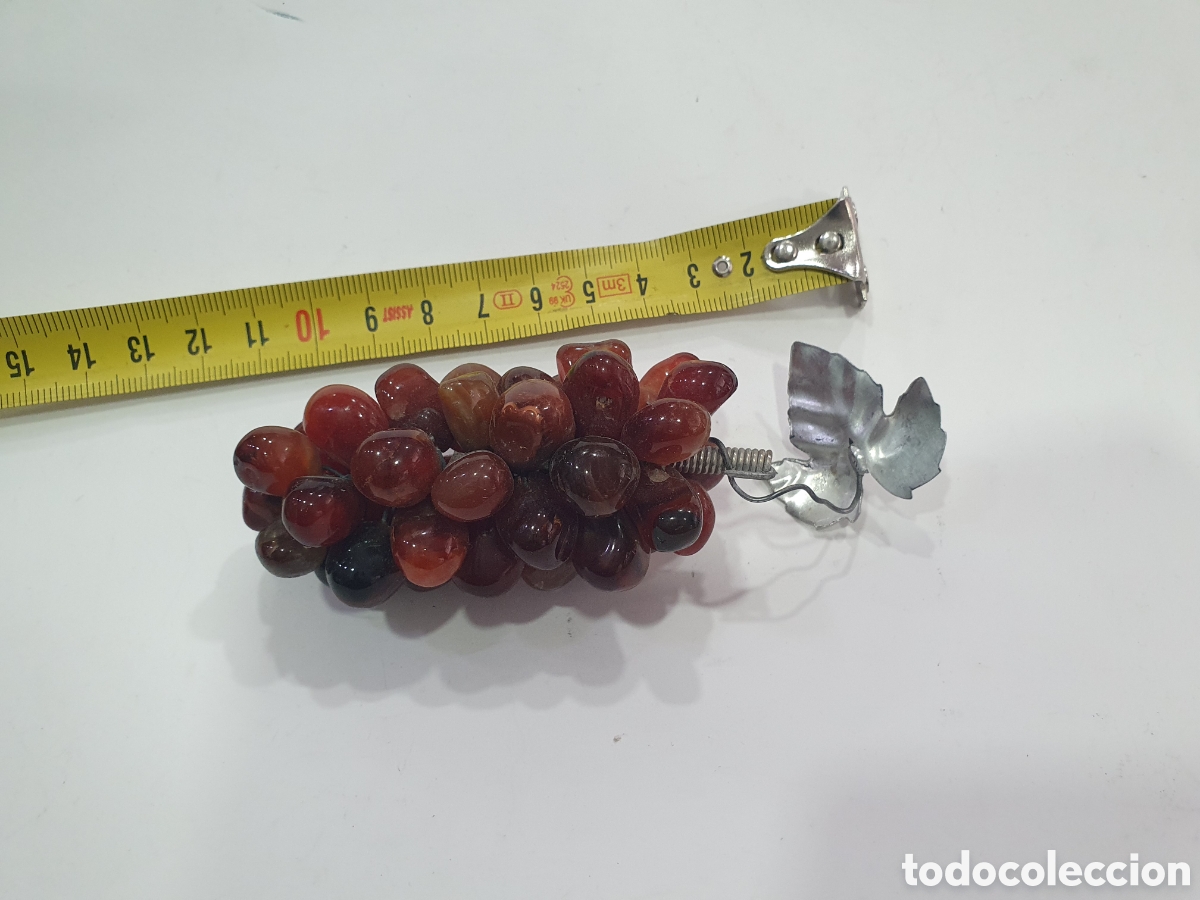 Antig&uuml;edades: Racimo de uvas en piedra. (L120) - Foto 3
