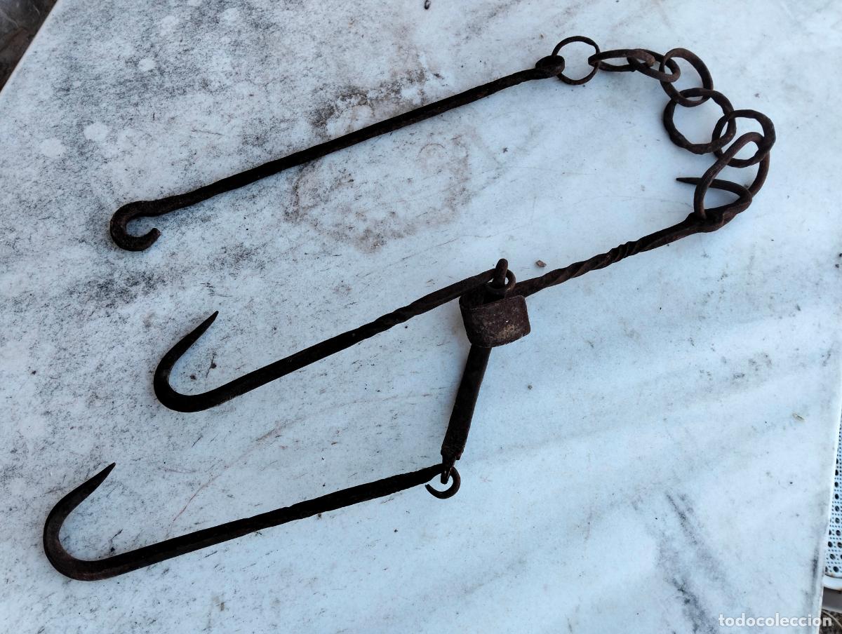 Antig&uuml;edades: Antiguo llares cadenas murillos hierro forjado hechos a mano siglo XIX para chimenea colgar puchero
