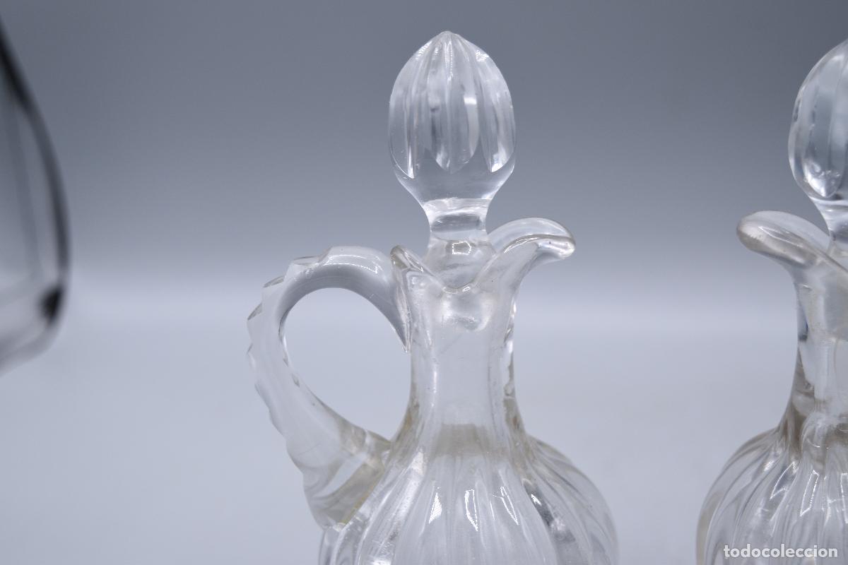 Antig&uuml;edades: Aceitera / vinagrera con soporte de plata - Foto 10