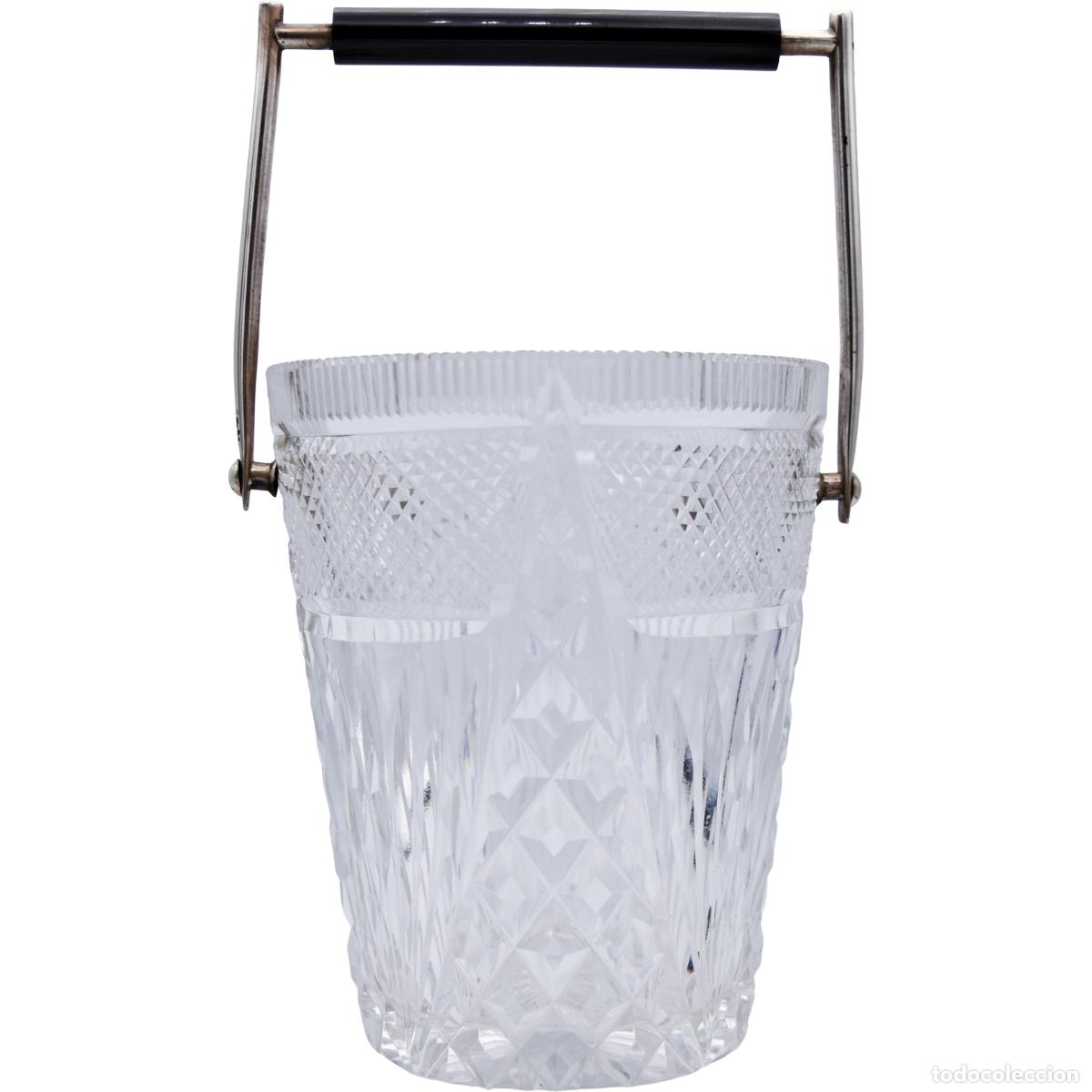 Antig&uuml;edades: Hielera / Cubitera de cristal tallado y plata