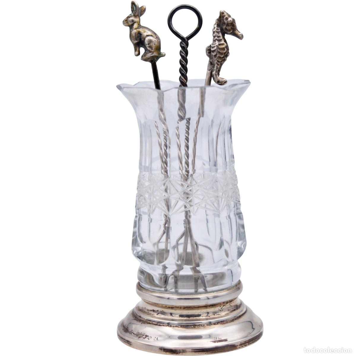Antig&uuml;edades: Palillero de plata y cristal tallado. Con palillos de plata