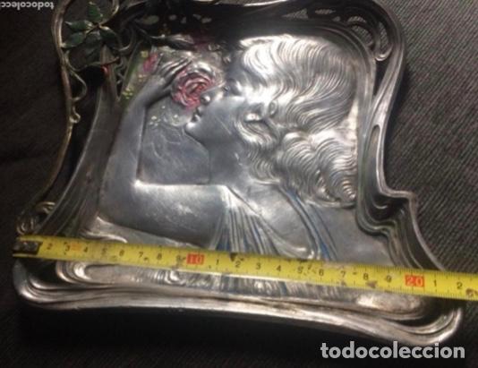 Antig&uuml;edades: Bandeja centro modernista xix esta&ntilde;o - Foto 4