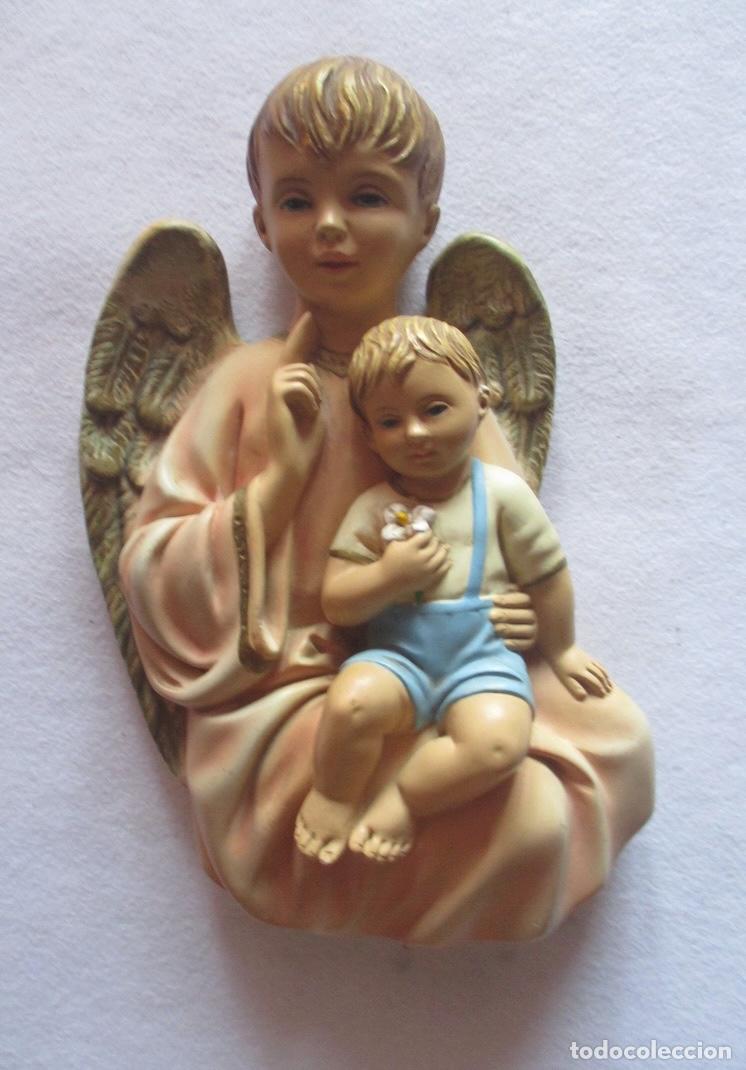 Antig&uuml;edades: IMAGEN A RELIEVE DEL ANGEL DE LA GUARDA O ANGEL CUSTODIO
