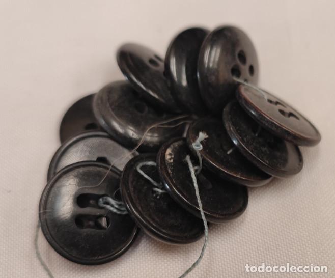 Antiguidades: LOTE DE 12 BOTONES ANTIGUOS