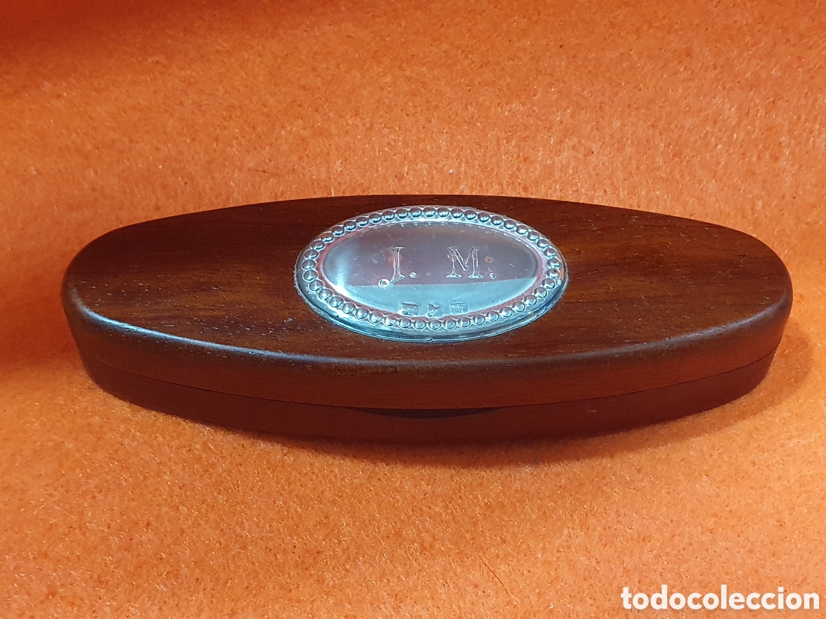 Antiguidades: Funda de madera con chapa de plata. (L64)