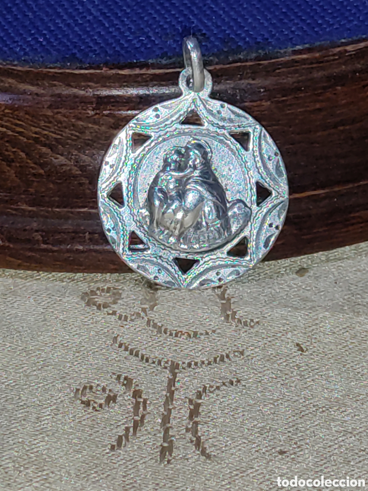 Antigüedades: Antigua medalla religiosa de San Antonio de Padua de plata 925.