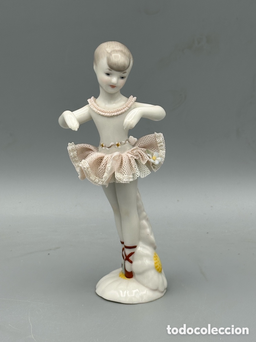 Antiques: REF: 01000125.30 &ldquo;BAILARINA BRAZOS ABIERTOS&rdquo; LLADR&Oacute;