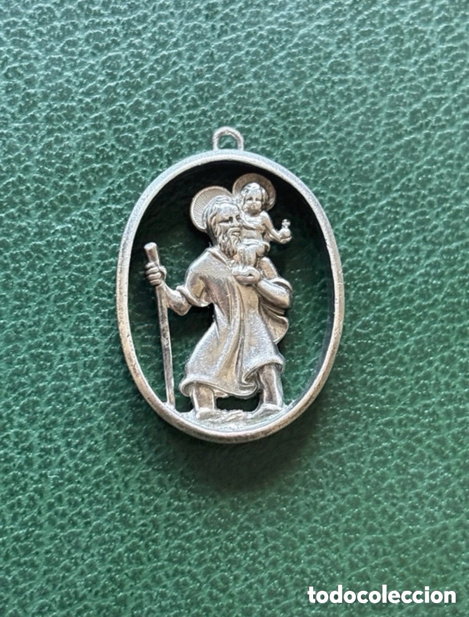 Antiguidades: Medalla de plata maciza en relieve San Crist&oacute;bal (A15)