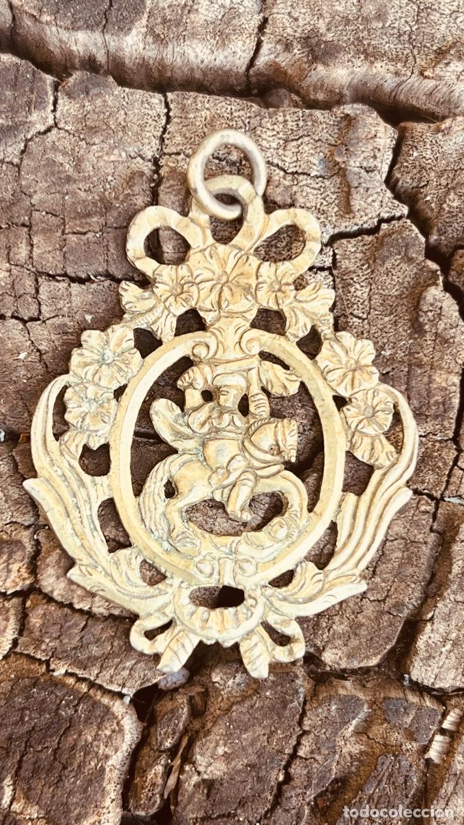 Antiques: medalla plata dorada Santiago matamoros peregrino Galicia popular tradicional collarada sXVIII 60x43