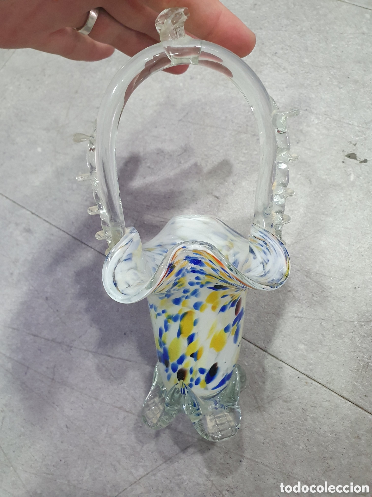 Antig&uuml;edades: Cesto en cristal de Murano. (L73)