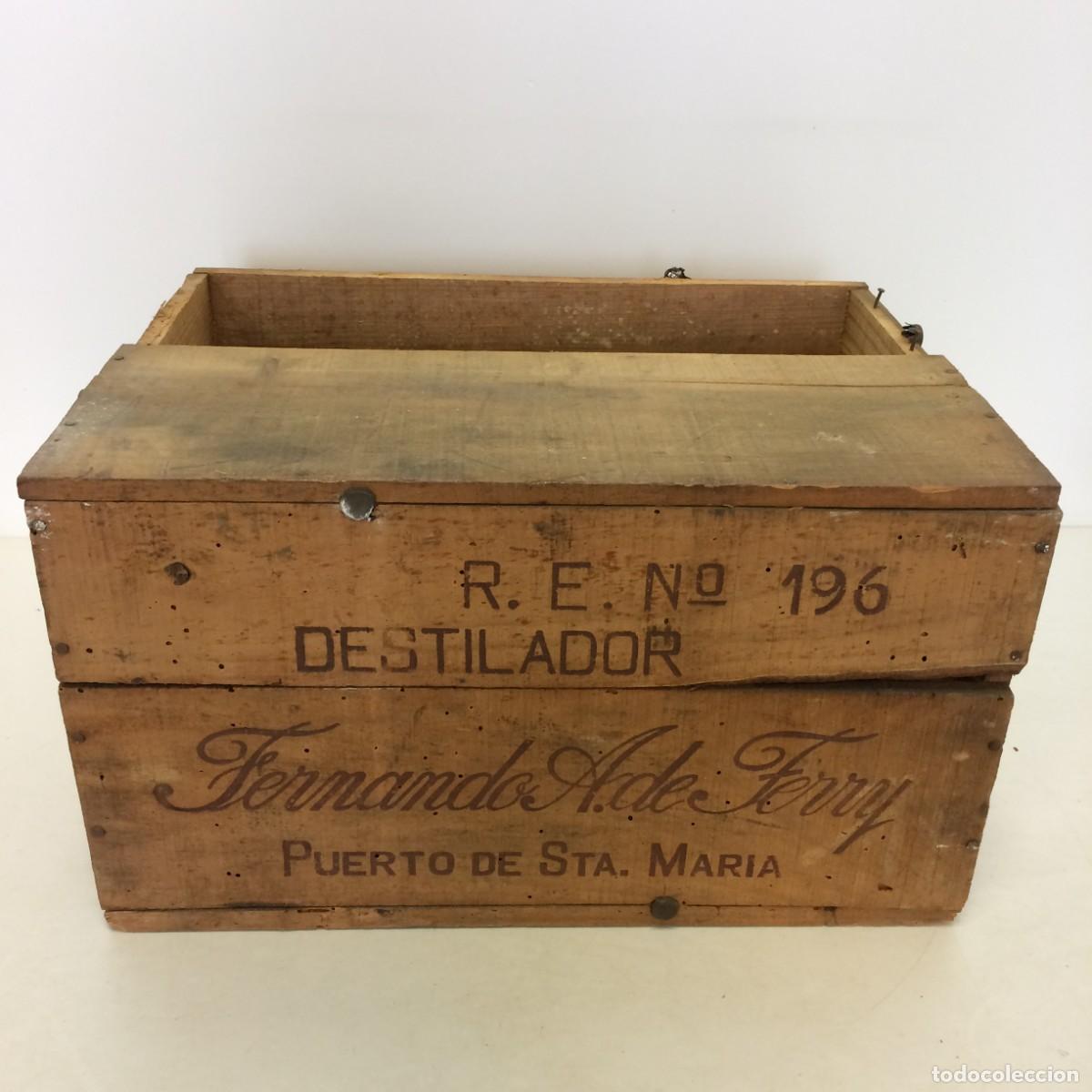 Antiguidades: Antigua Caja de Madera - Co&ntilde;ac Centenario, Fernando A. de Terry Jerez - Vacia
