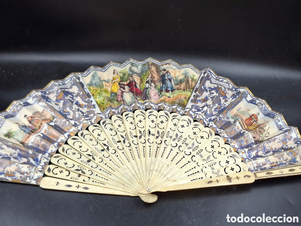 Oggetti Antichi: Antiguo abanico Isabelino de hueso calado y papel litografiado iluminado a mano &ndash; Escenas orientales