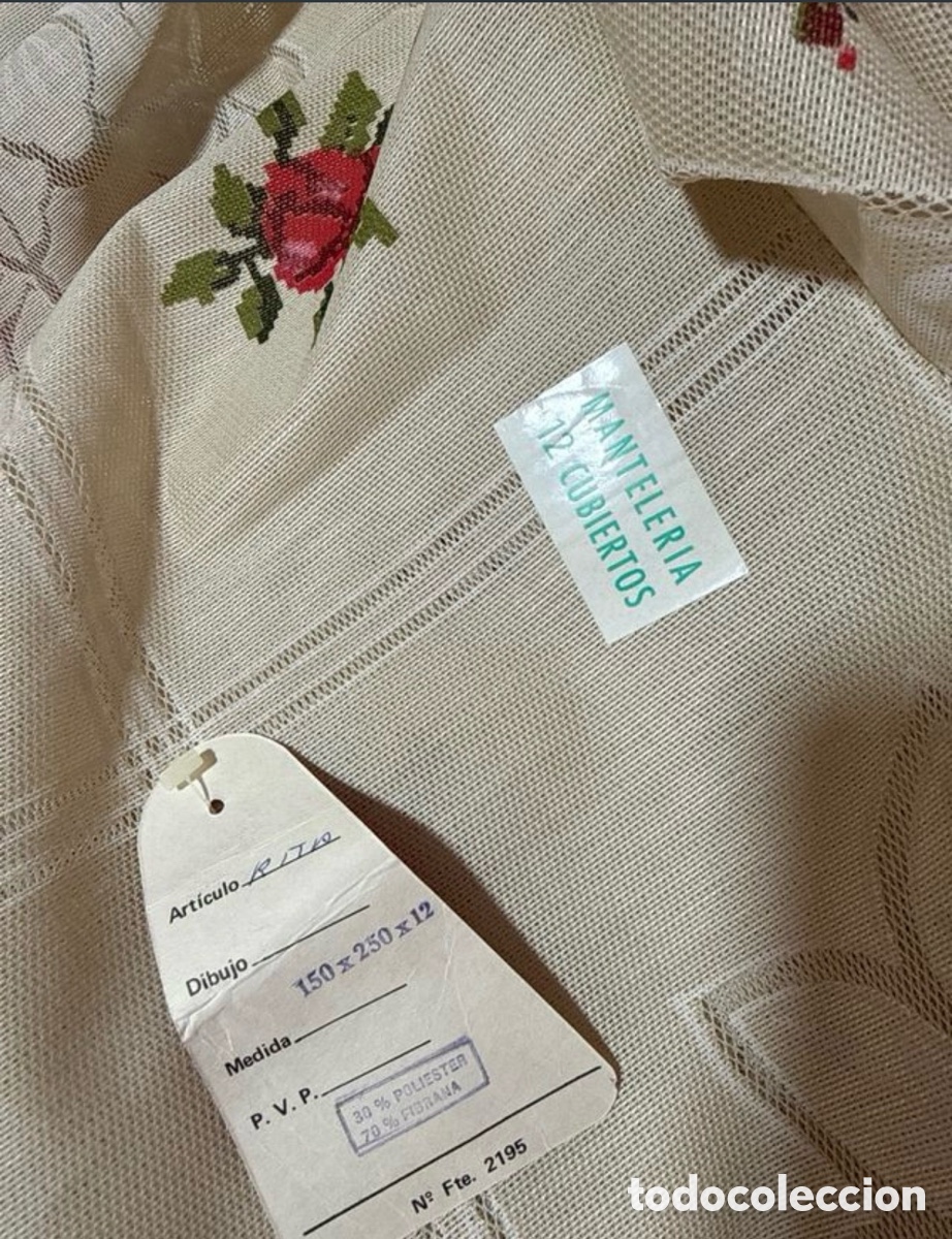 Antig&uuml;edades: Dos manteles vintage con servilletas - Foto 7