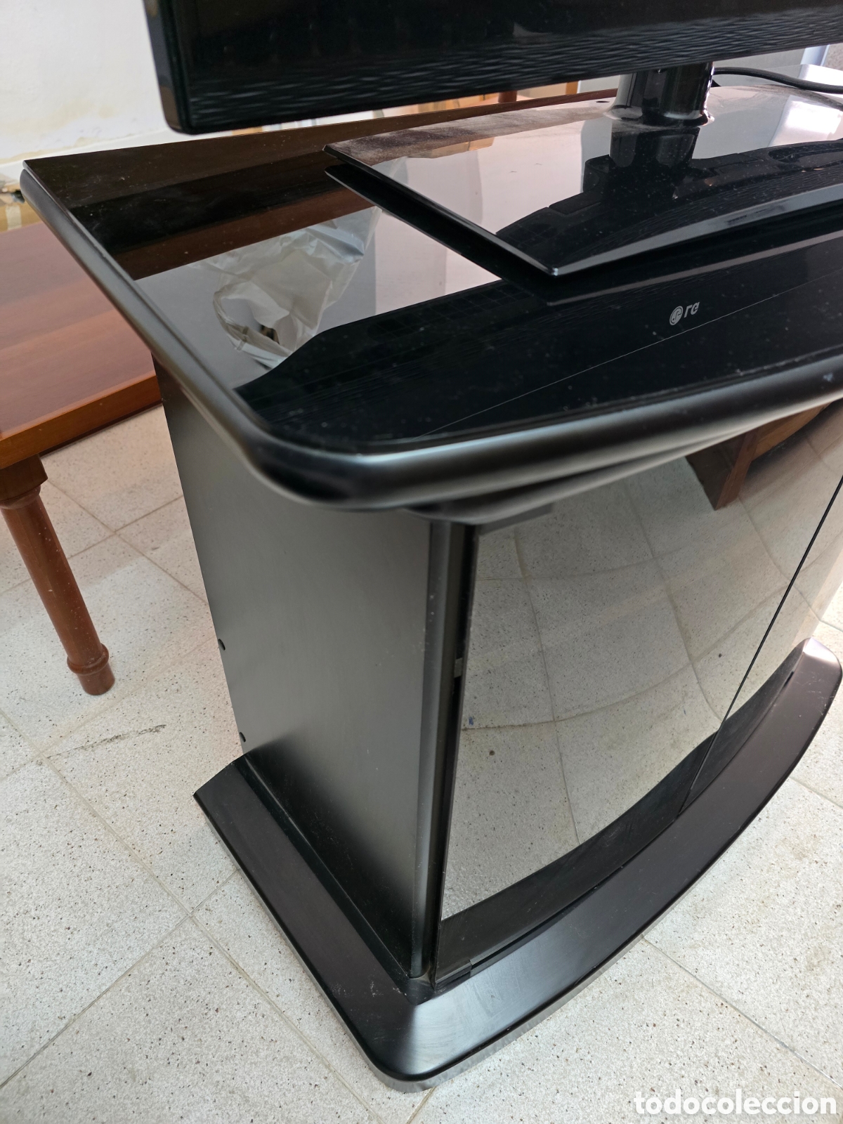 Antig&uuml;edades: Mesa TV cristal giratoria - Foto 2