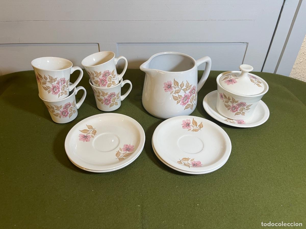 Antiques: Juego de caf&eacute; Porzelanit Made in Spain V coronada porcelana vintage floral 4 servicios con lechera y