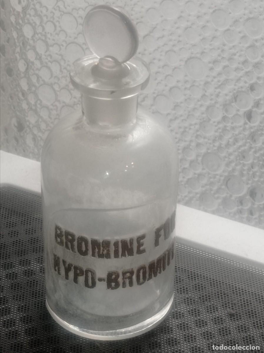 Antig&uuml;edades: Antigua botella de vidrio de boticario ,BROMINE FOR HYPO-BROMITE