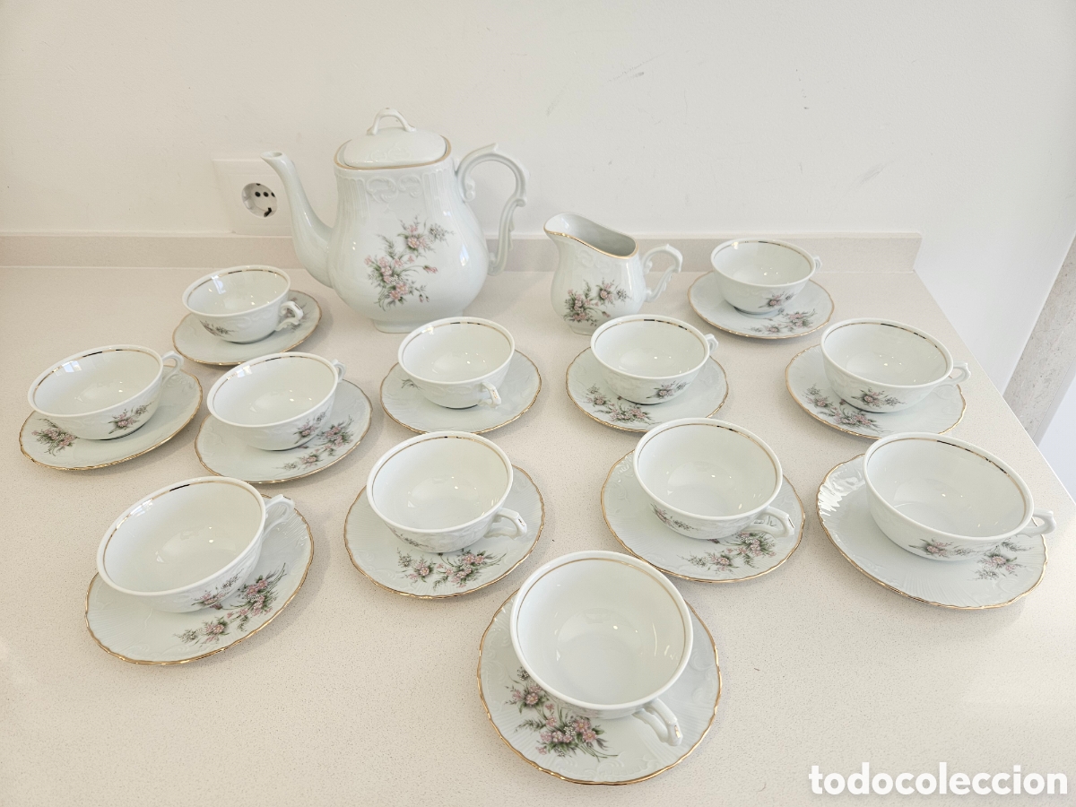 Antig&uuml;edades: Servi&ccedil;o Ch&aacute; Vista Alegre EMA Porcelana (26 pcs) - Como Novo