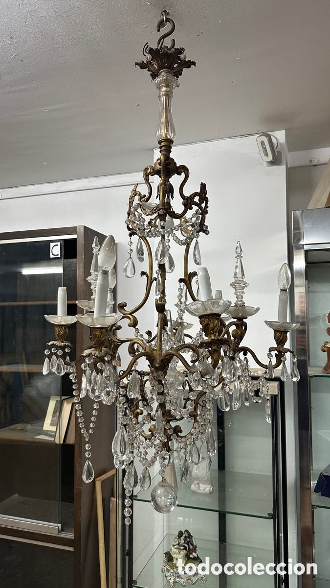 Antig&uuml;edades: L&aacute;mpara francesa de bronce y cristal