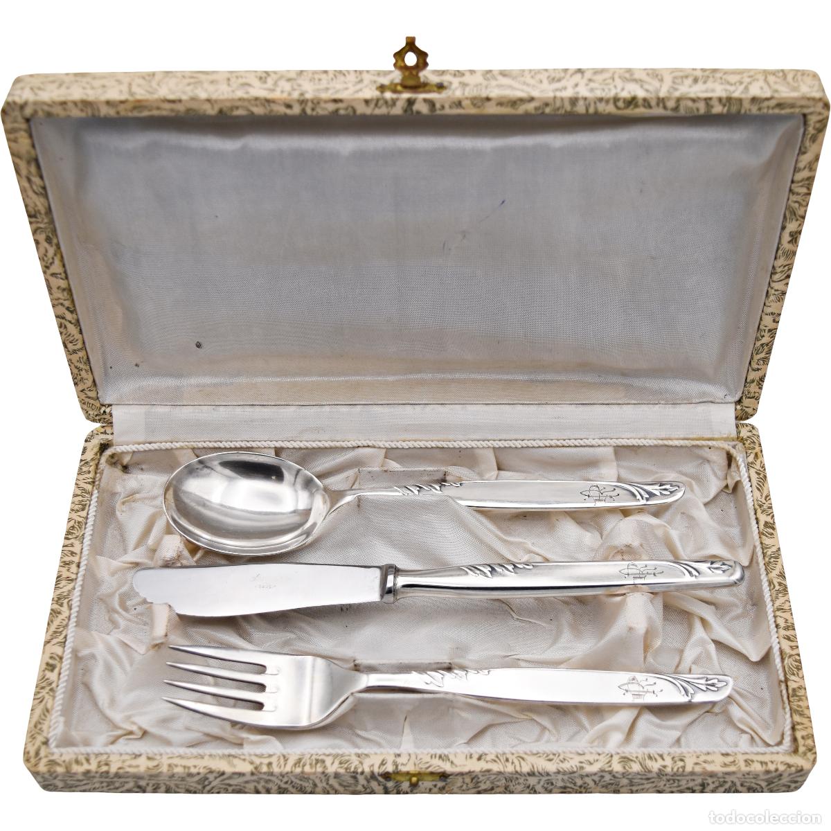 Antig&uuml;edades: Cubiertos de metal plateado con estuche - Foto 1