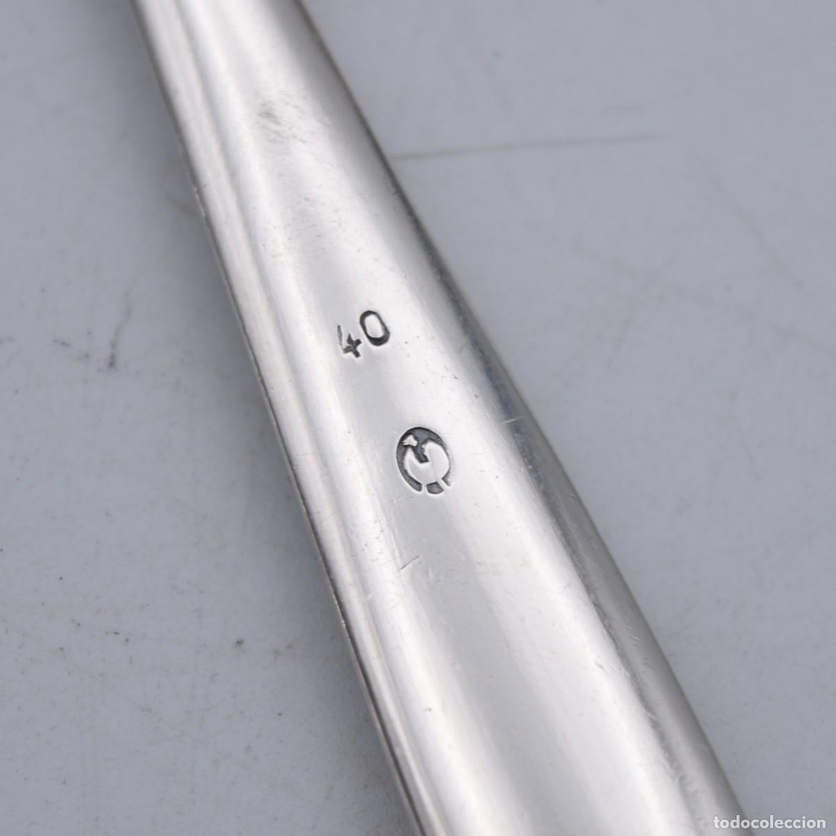 Antig&uuml;edades: Cubiertos de metal plateado con estuche - Foto 10