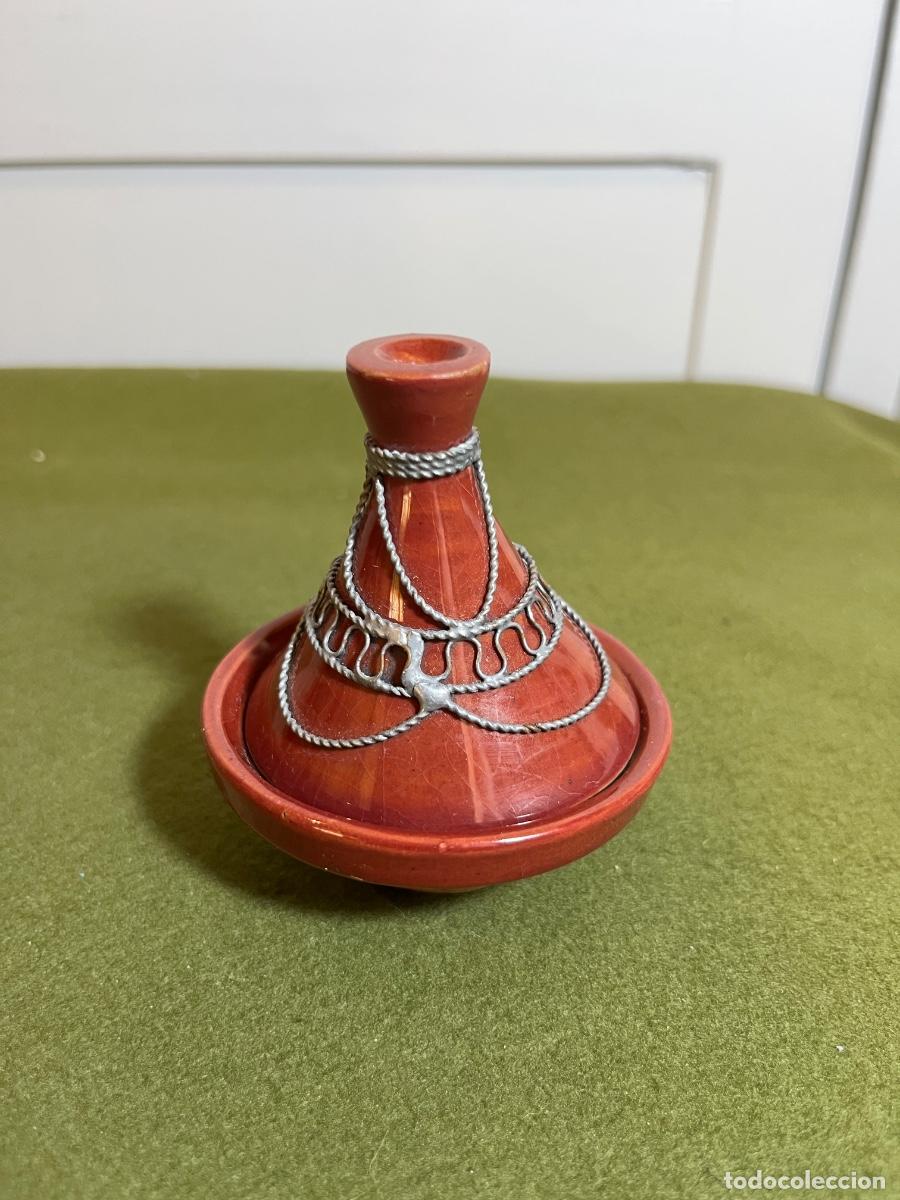 Antiquit&auml;ten: Taj&iacute;n miniatura marroqu&iacute; de cer&aacute;mica vidriada con filigrana met&aacute;lica artesanal &ndash; Recuerdo de Marruec