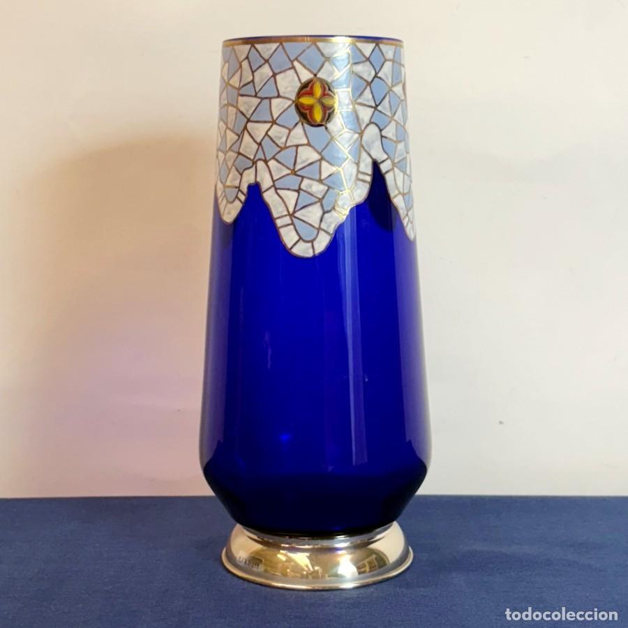 Antig&uuml;edades: Jarr&oacute;n Decorativo de Vidrio Azul