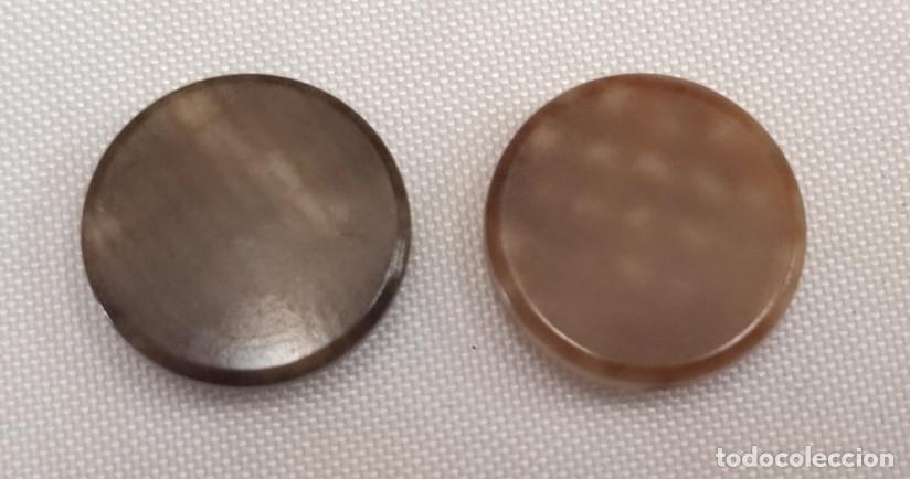Antiquit&auml;ten: JUEGO DE 2 BOTONES ANTIGUOS, 15 MM, 2&ordm;L