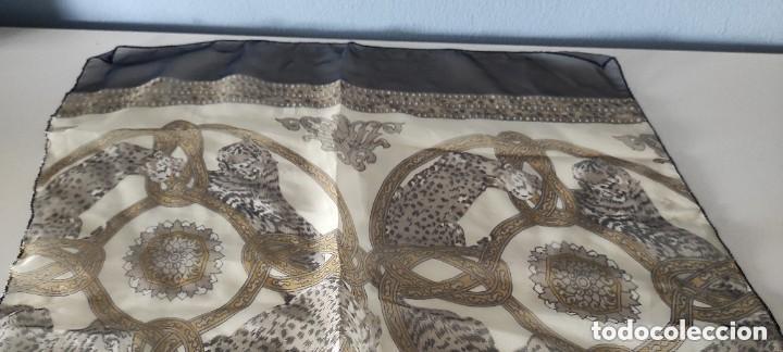 Oggetti Antichi: PA&Ntilde;UELO SEDOSO CON LEOPARDOS