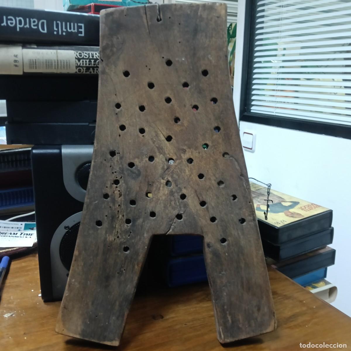 Antig&uuml;edades: ANTIGUA TABLA DE CLAVIJAS - USADA PARA RECUENTO - ROBLE ORIGEN NORTE DE ESPA&Ntilde;A 34X22CM