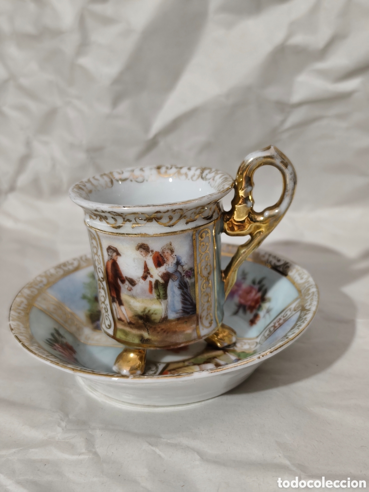 Antiques: Taza m&aacute;s plato en porcelana antigua, posiblemente Meissen.