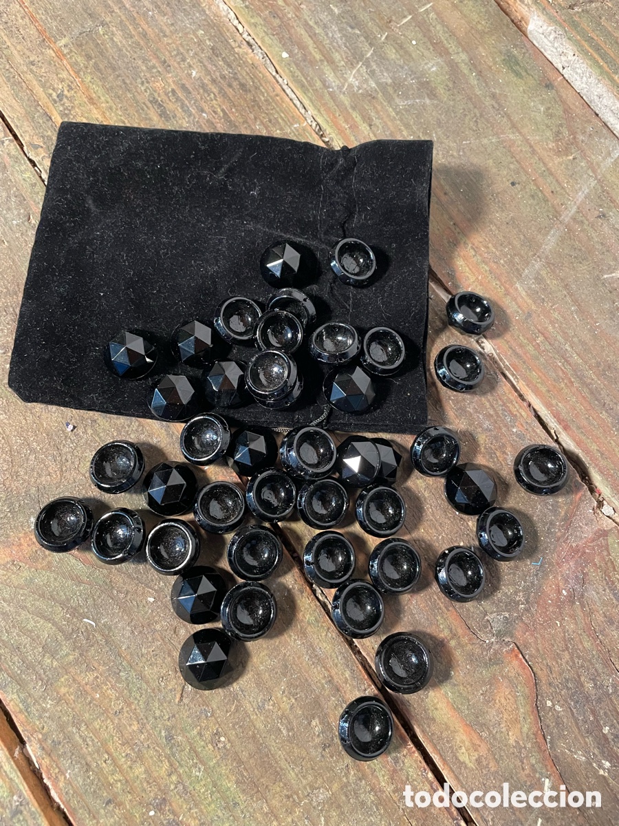 Antig&uuml;edades: LOTE 45 BOTONES O CUENTAS ART DEC&Oacute; EN CRISTAL FACETADO NEGRO AZABACHE