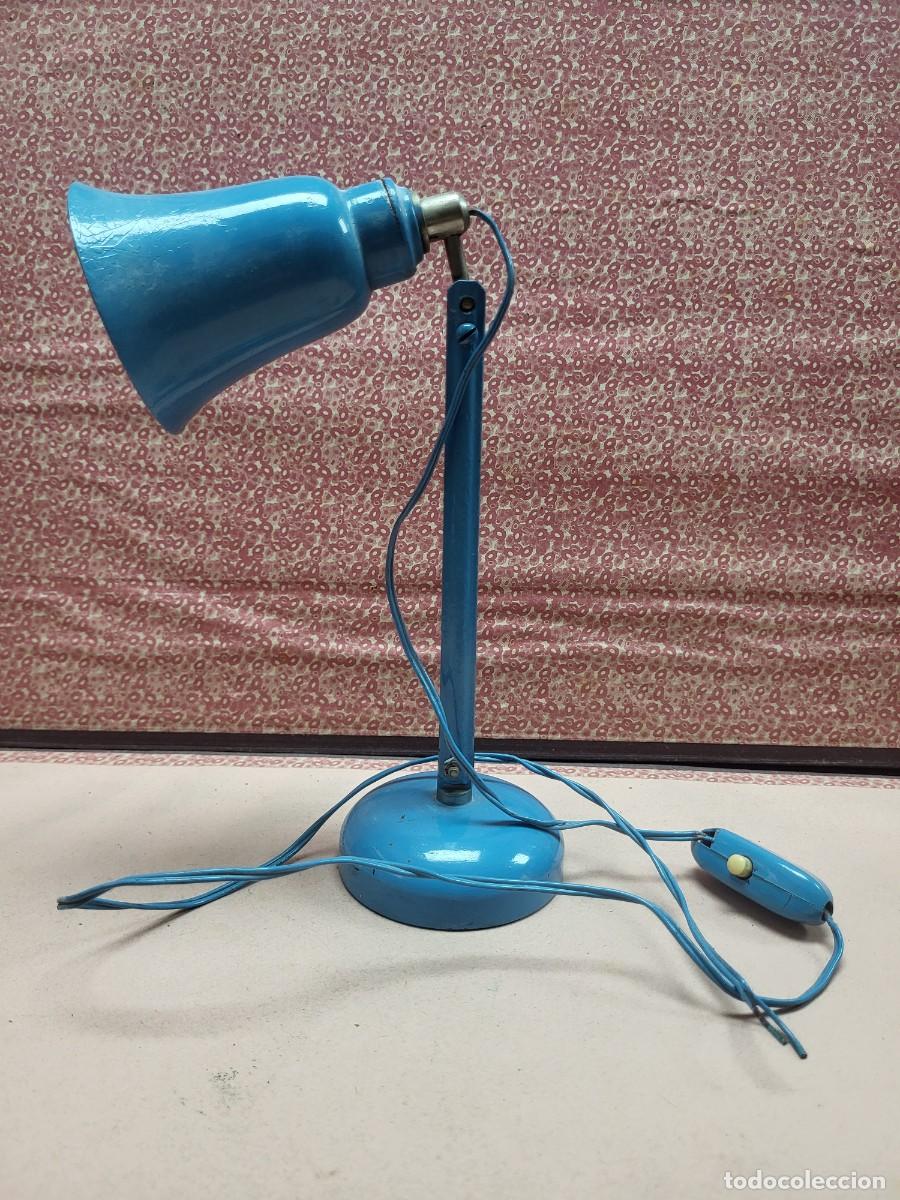 Antig&uuml;edades: ANTIGUO FLEXO LAMPARA SOBREMESA METAL