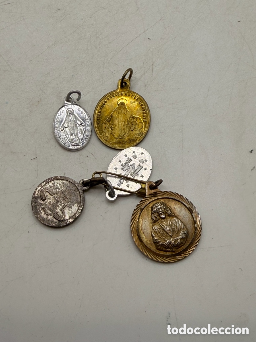 Antig&uuml;edades: Lote de Medallas Religiosas - Foto 4