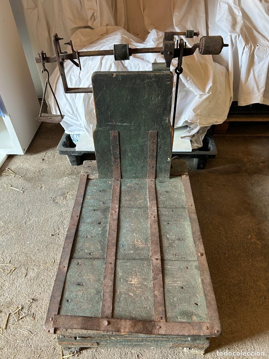Antig&uuml;edades: B&aacute;scula antigua para pesar sacos LLETJOS &iexcl;&iexcl;&iexcl;NO SE ENVIA!!! RECOGER EN FIGUERES (GIRONA)