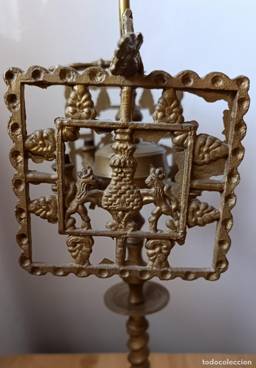 Antiquit&eacute;s: Candil de Pie Califal en Bronce - Estilo Mud&eacute;jar con Leones - 60 cm