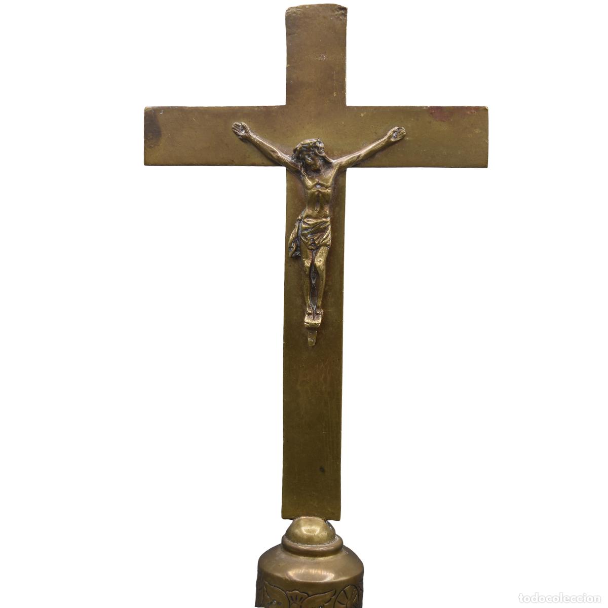 Oggetti Antichi: Crucifijo de sobremesa de bronce - 45 cm