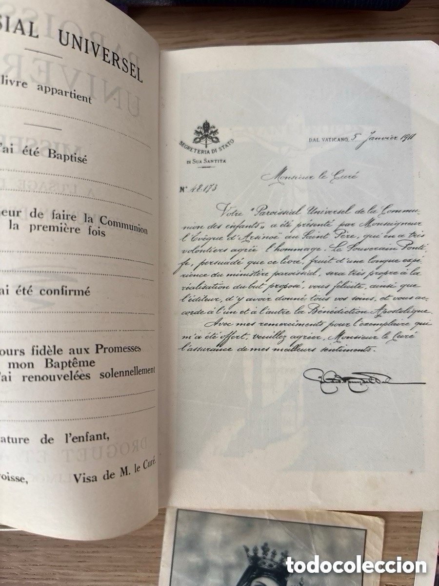 Antig&uuml;edades: Lote de misales y estampitas (A18) - Foto 4