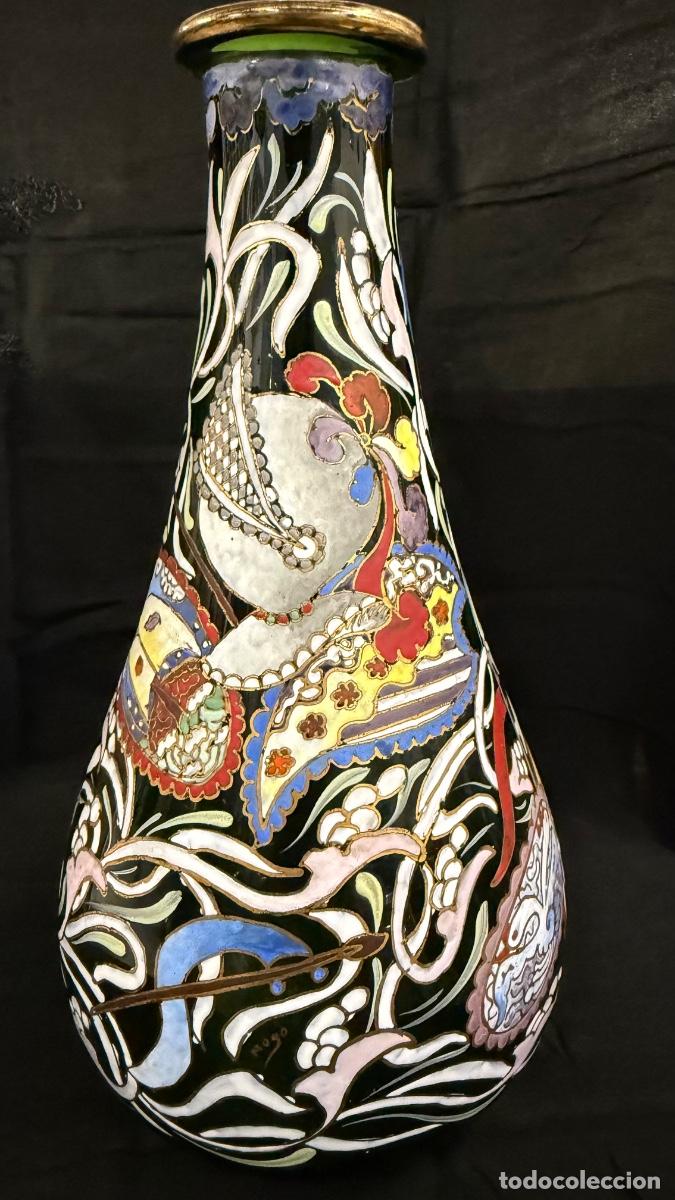 Antig&uuml;edades: Excepcional jarron cristal esmaltado firmado ROYO. Preciosos motivos heraldicos. 30cms alto