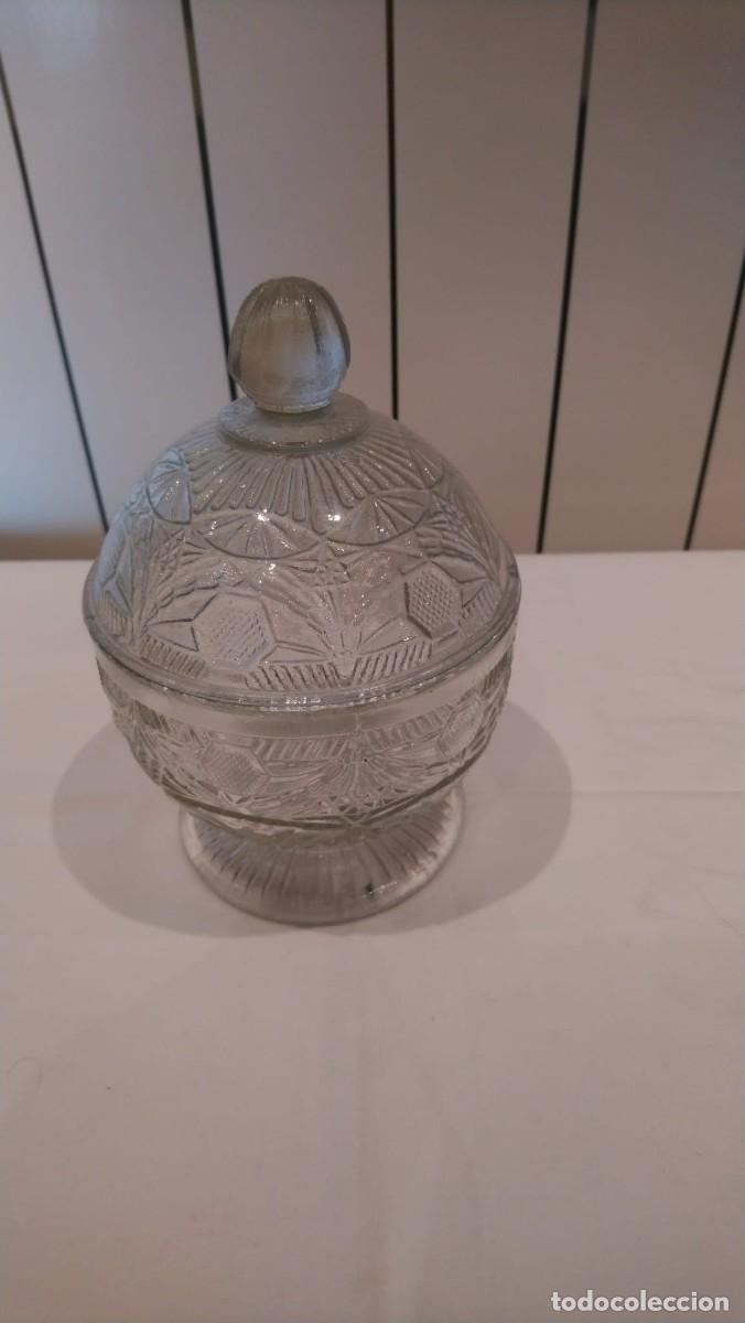 Antig&uuml;edades: 5 bomboneras cristal tallado - Foto 8