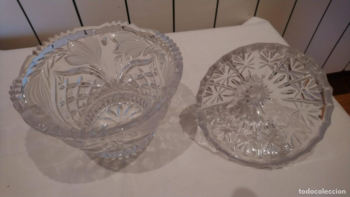 Antig&uuml;edades: 5 bomboneras cristal tallado - Foto 11