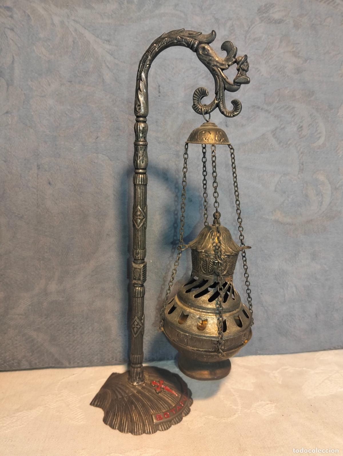 Antig&uuml;edades: Botafumeiro antiguo decorativo de metal color plateado incienso recuerdo de Santiago de Compostela