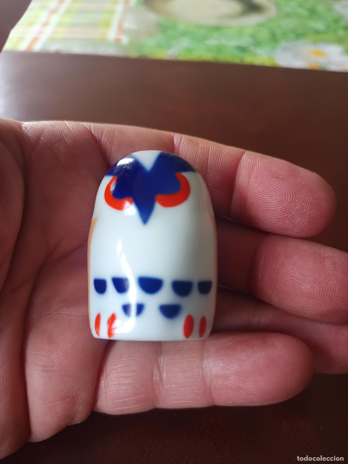 Antig&uuml;edades: BUHO, (MOUCHO). SERIE FAUNA GALLEGA DE PORCELANA DE SARGADELOS.